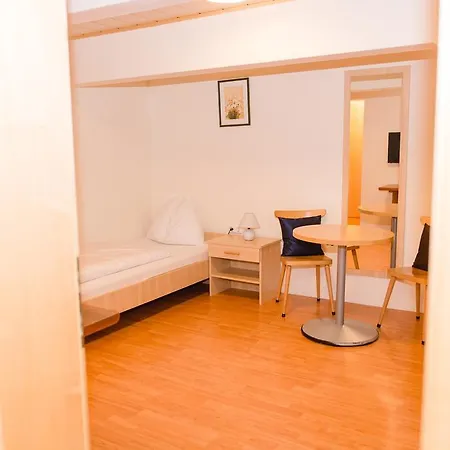 Pensjonat Fruehstueckspension Scharinger Hof